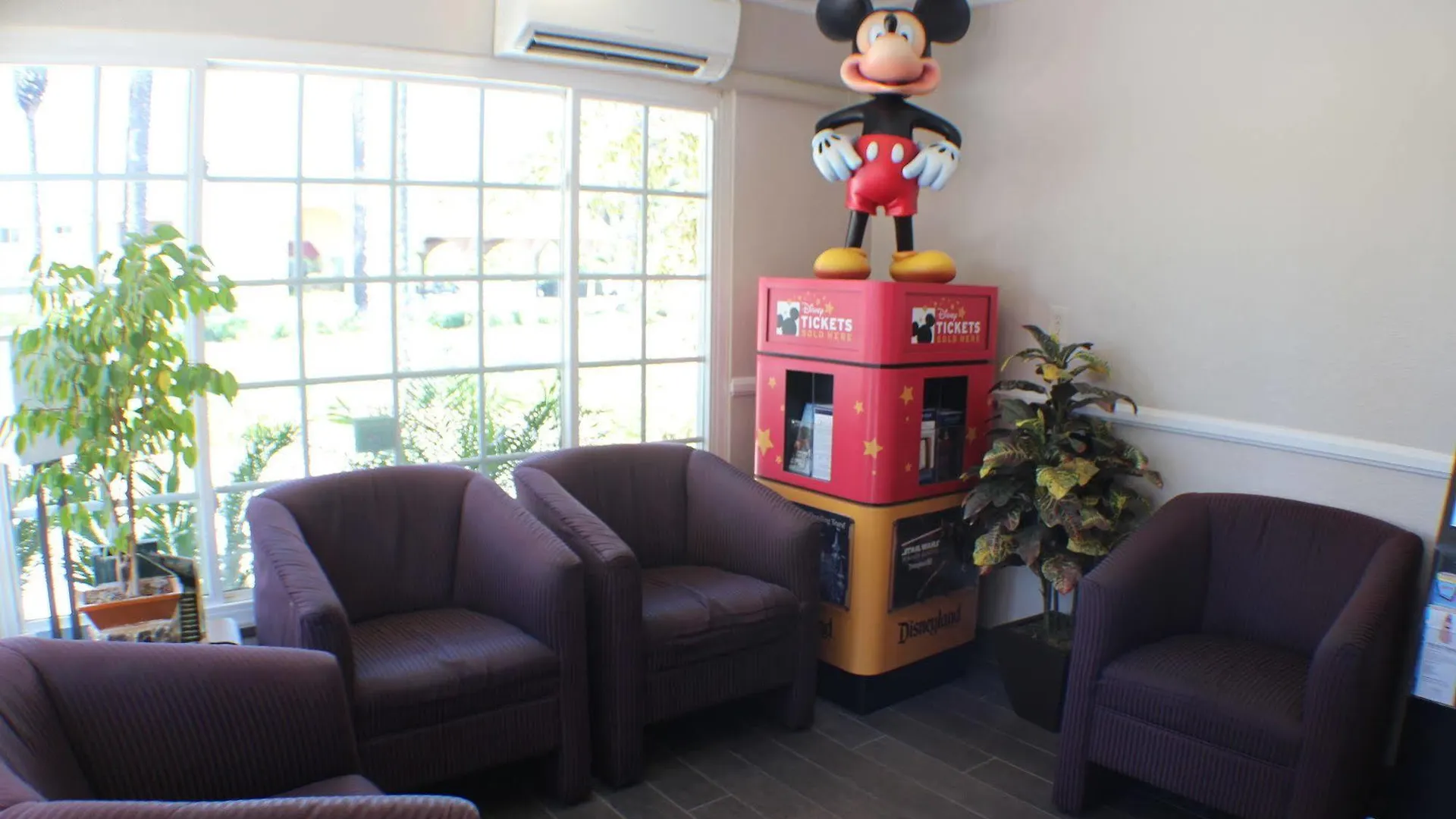 Anaheim Islander Inn And Suites Near Park And Convention Center Amerikai Egyesült Államok