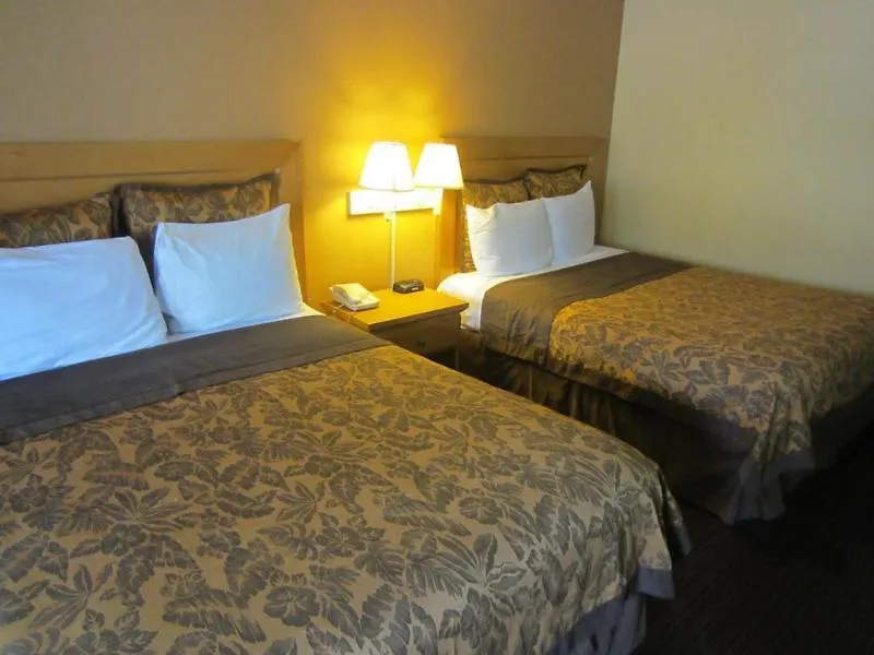 Anaheim Islander Inn And Suites Near Park And Convention Center Motel